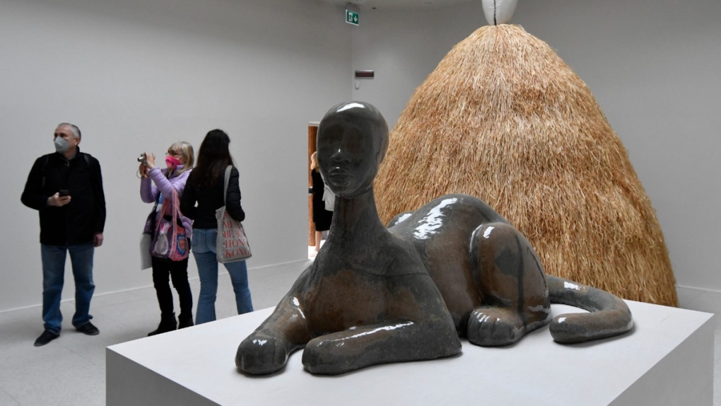 Biennale de Venise : les artistes féminines dominent pour la première fois