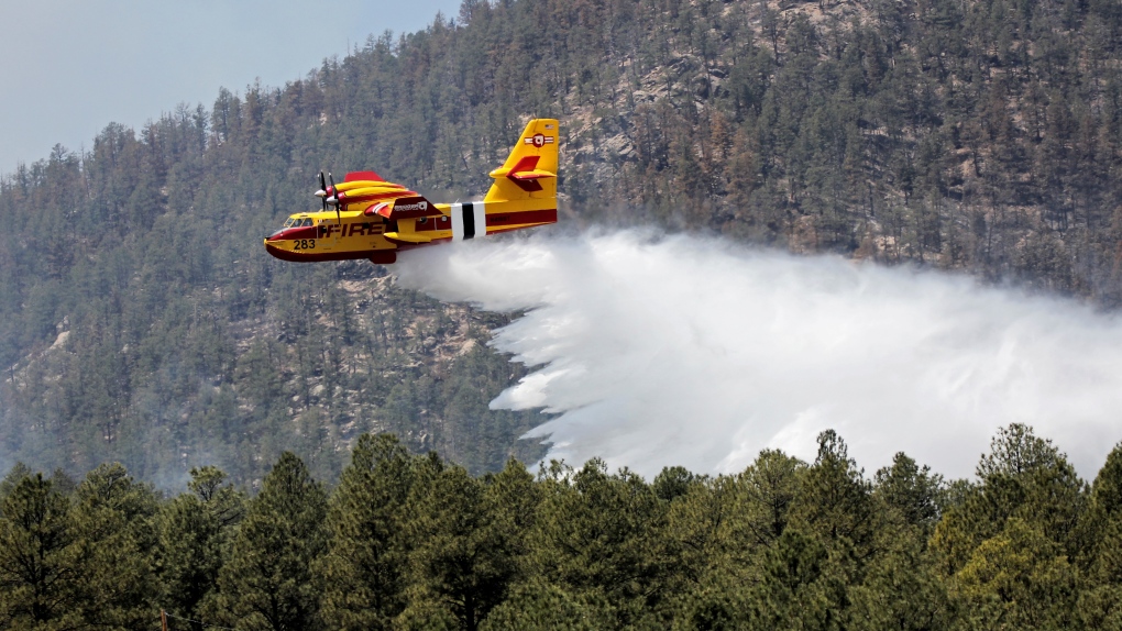 Kebakaran hutan AS: Lebih banyak evakuasi diharapkan