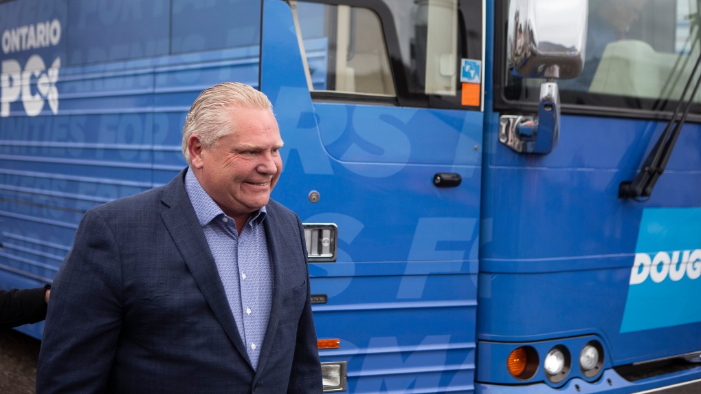 Pemilihan Ontario: Ford menandai hari pertama dengan reli di Etobicoke