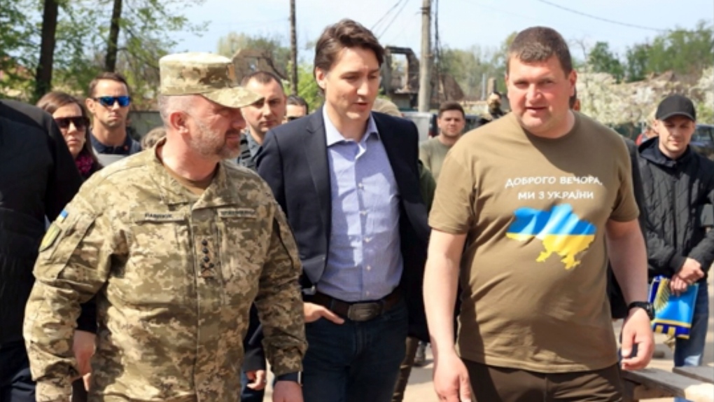 Trudeau di Ukraina: PM melakukan kunjungan mendadak di tengah perang