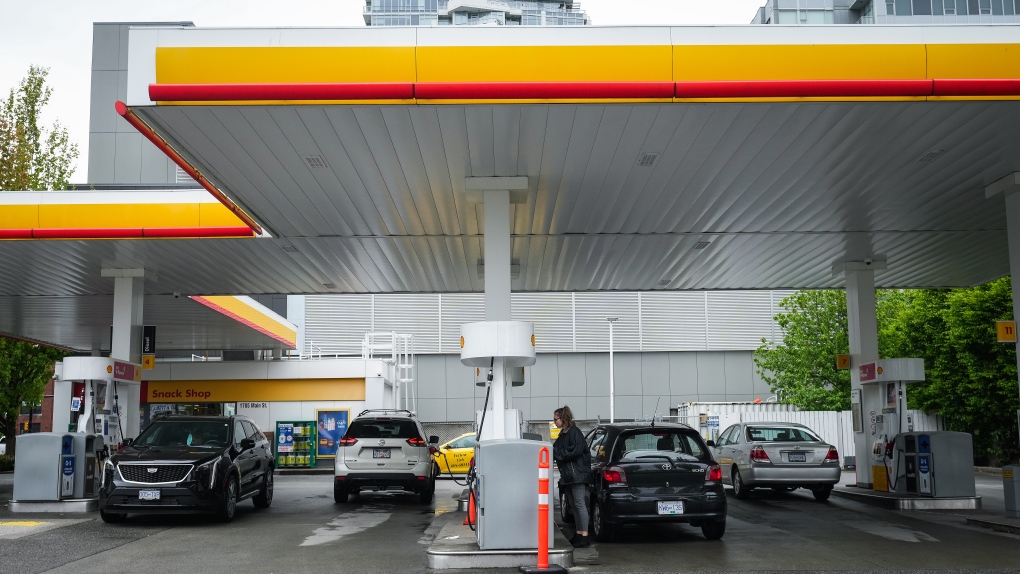 Les prix élevés de l’essence laissent certains automobilistes bloqués