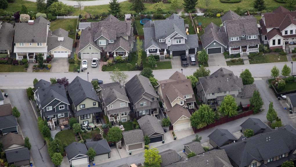 Raport: Ceny domów w Kanadzie mogą spaść o 15 procent do grudnia 2023 r.