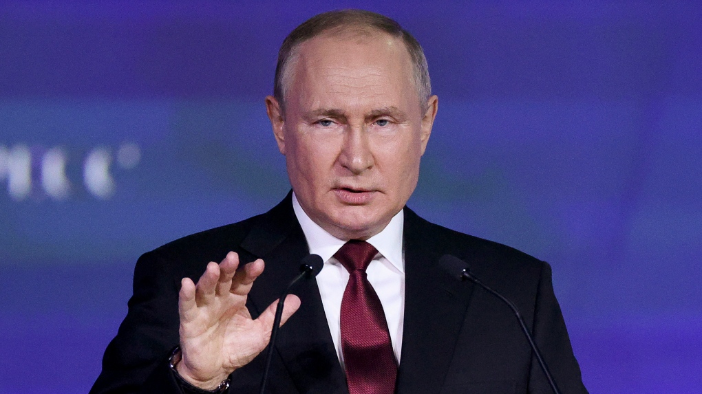 Putin rifiuta le “stupide” sanzioni occidentali