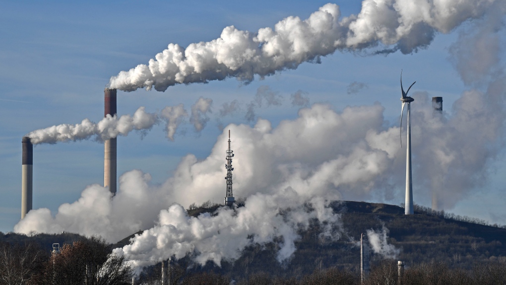Carbon dioxide levels highest in human history
