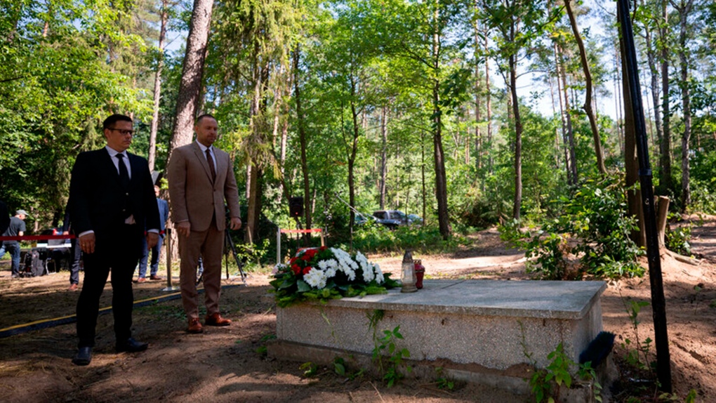 W dwóch zbiorowych mogiłach w Polsce znaleziono prochy 8000 ofiar II wojny światowej