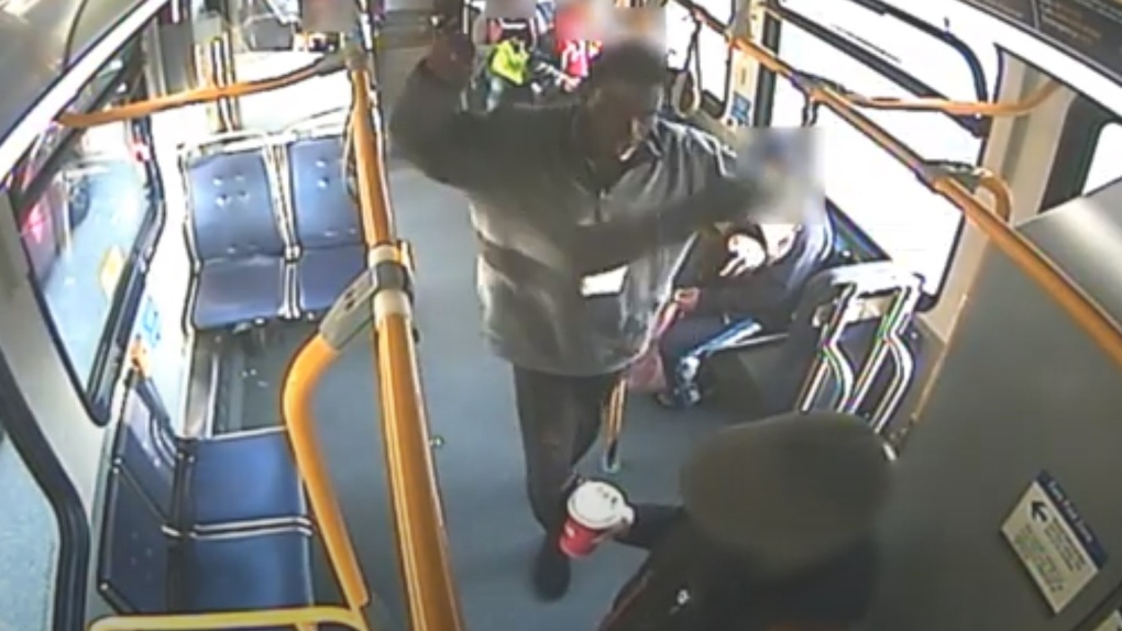 Violent assault on Vancouver bus caught on camera, police hoping to identify suspect