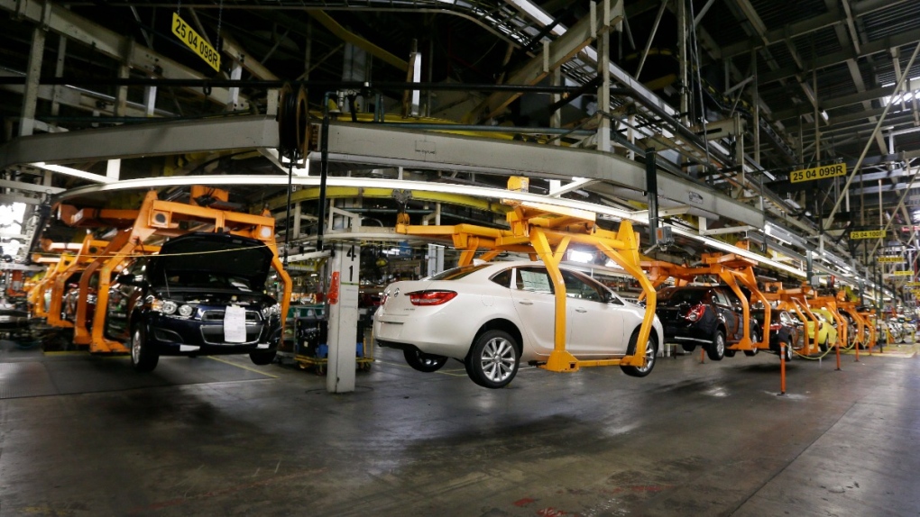 The assembly line at General Motors' Orion Assembly plant, on June 22, 2015. (Carlos Osorio / AP) 