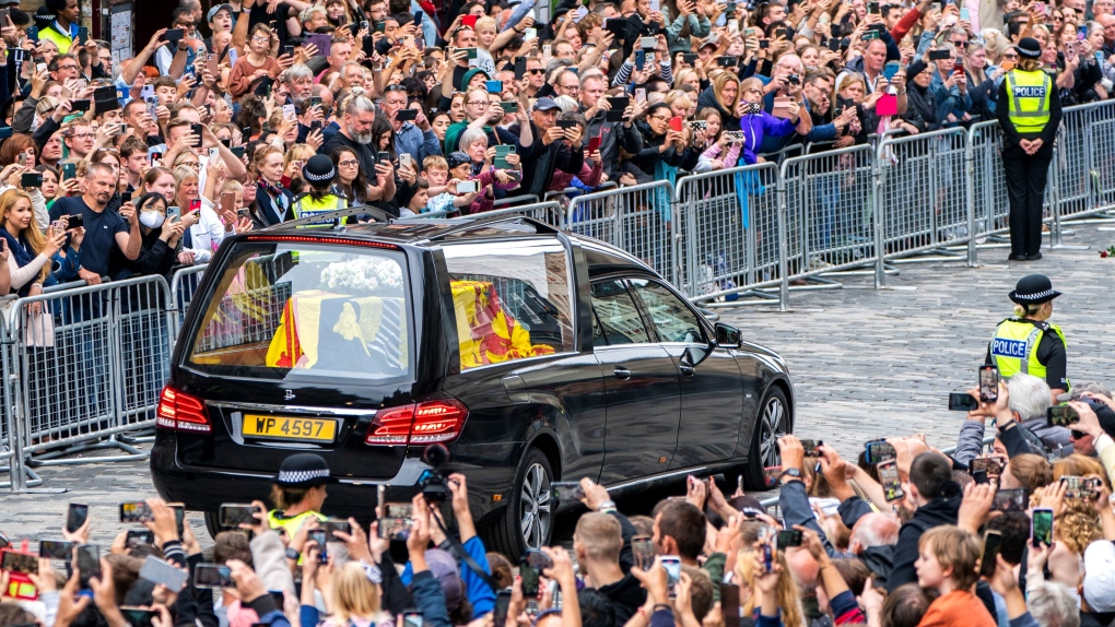 queen's coffin journey through scotland