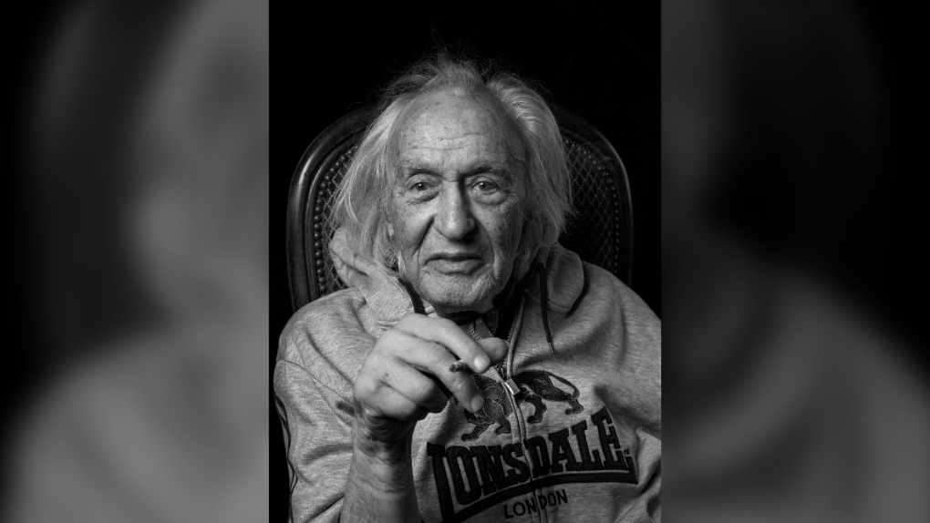 Un photographe américain décède à Paris à l’âge de 96 ans