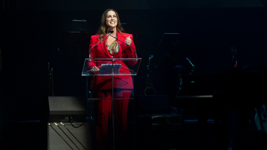 Alanis Morissette accepts her award at the Canadian Songwriters Hall of Fame Gala in Toronto, on Sept. 24, 2022. (THE CANADIAN PRESS/Chris Young)
