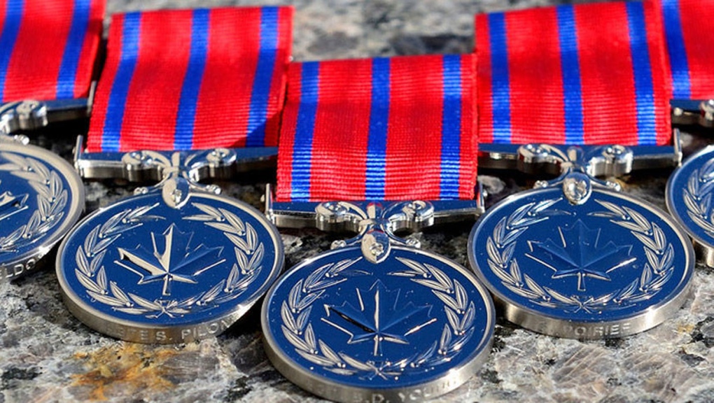 Governor General awards Calgarians for bravery