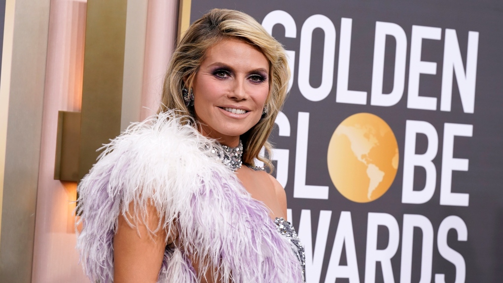 Golden Globes fashion: Stars return for soggy carpet
