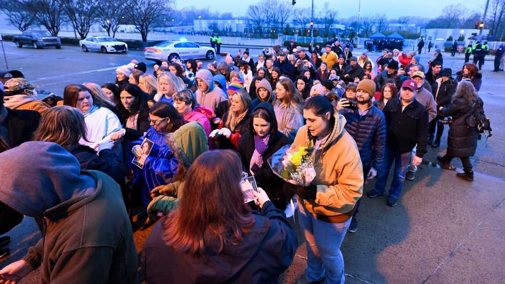 Mourners at Graceland to bid farewell to Lisa Marie Presley