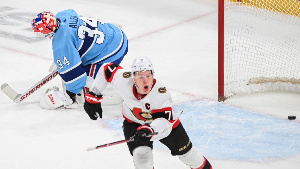 Tkachuk's late goal lifts Senators over Canadiens 5-4