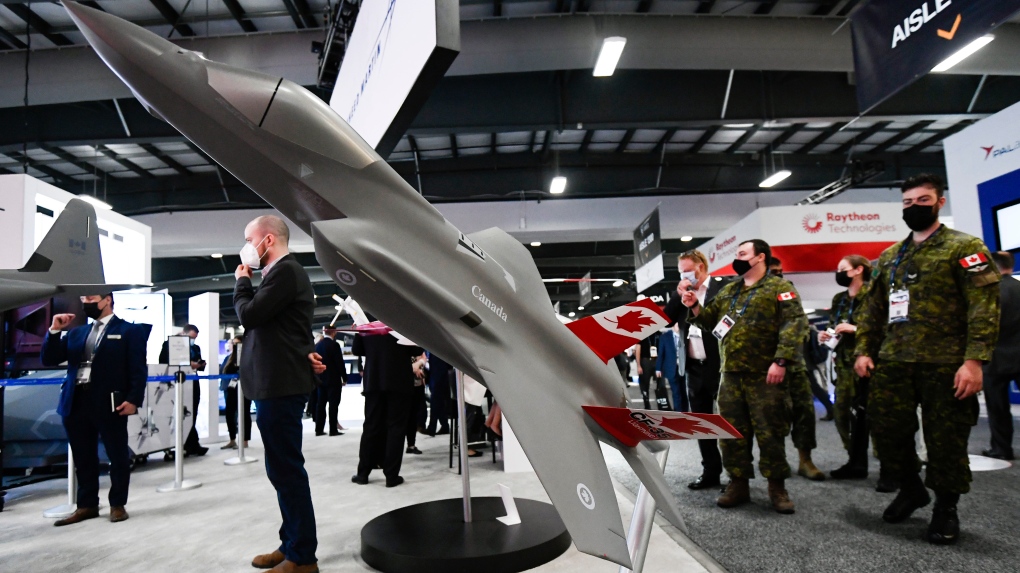 Canada officially buying F-35 fighter jet for $19B to replace CF-18s