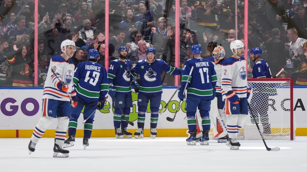 Vancouver Canucks pushed on COVID-19 safety as some fans drop masks during  games