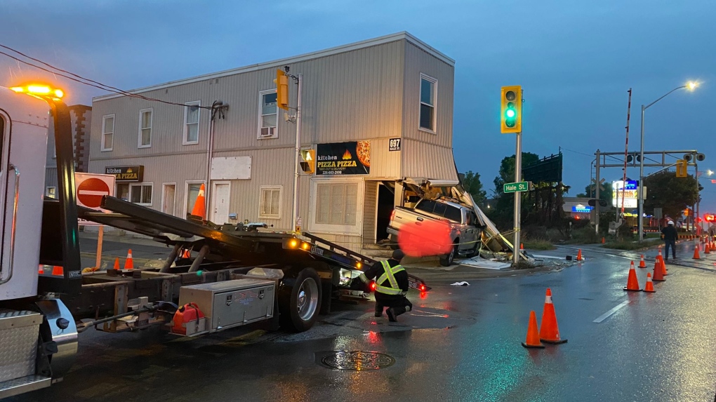 Tenants out of their homes after pickup crashes into east London, Ont. apartment