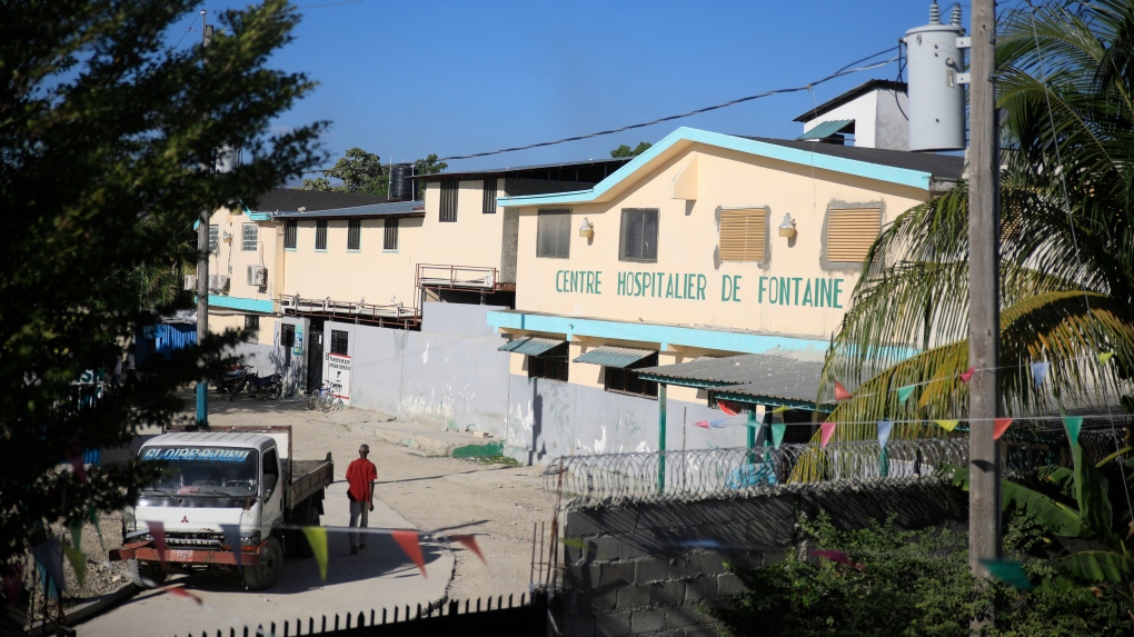 Una banda haitiana assedia un ospedale della capitale