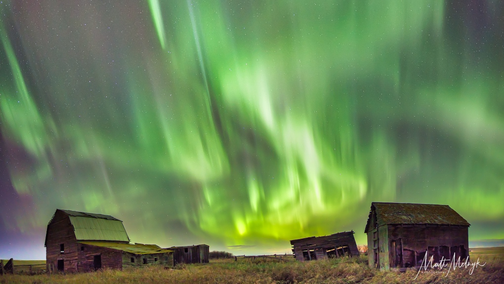 Northern lights: Canadian photographer shares how he captures them