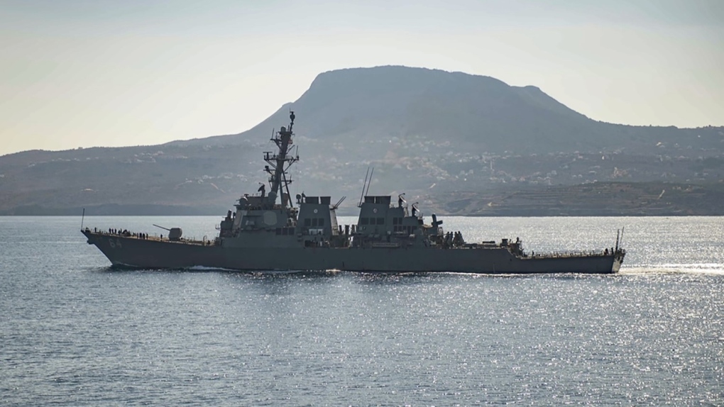 Buques de guerra y mercantes estadounidenses fueron atacados en el Mar Rojo: el Pentágono