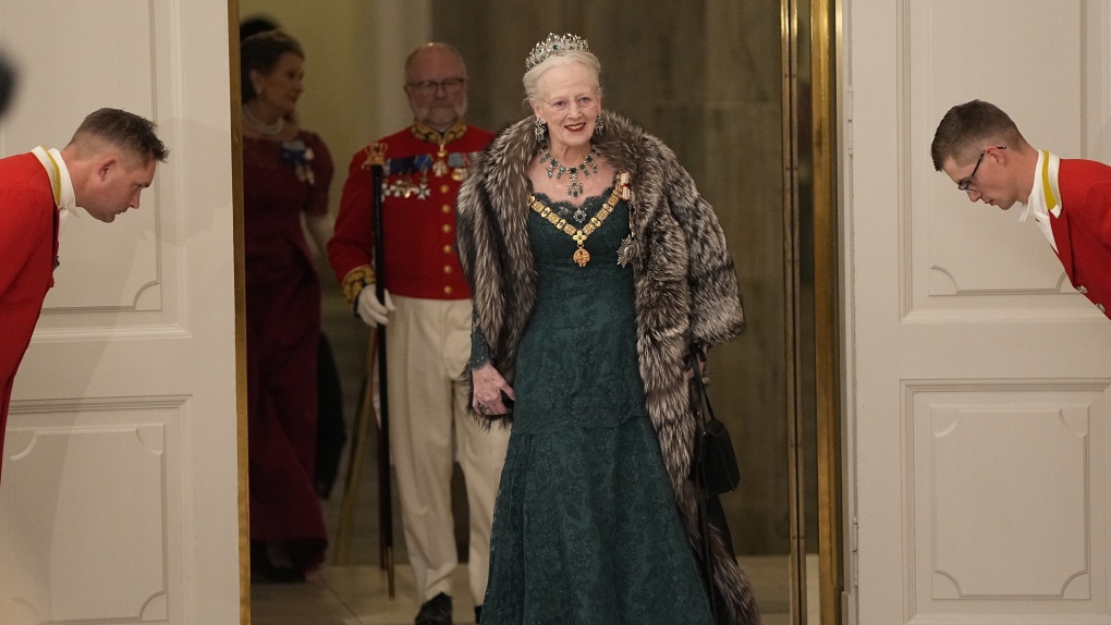 Koningin Margaretha van Denemarken doet afstand van de troon
