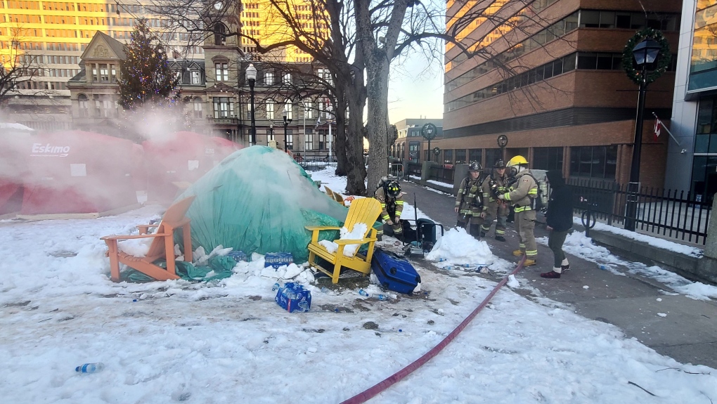 Tent fire at Grand Parade leaves volunteers calling the situation emergency