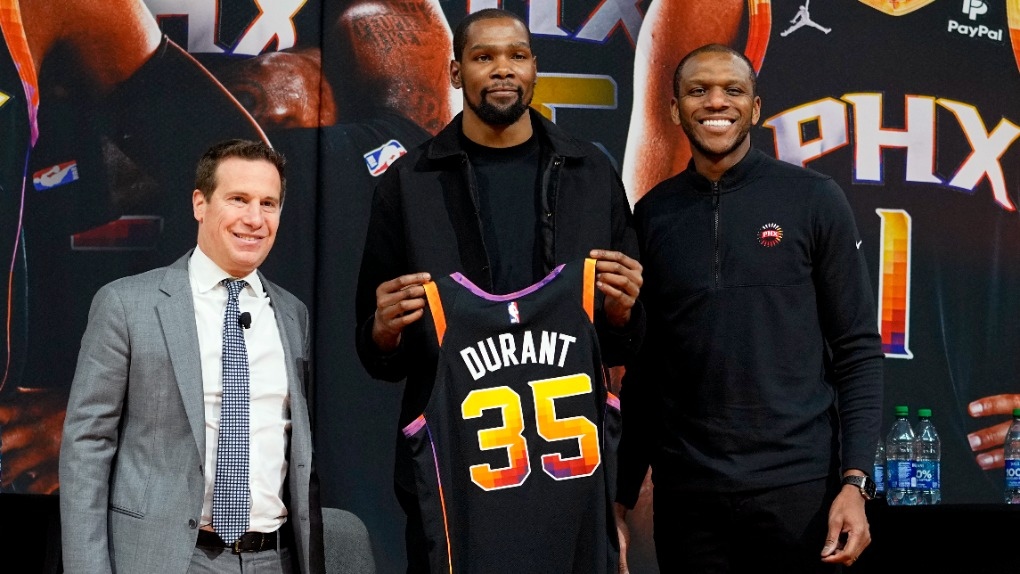 Durant cheered by fans, says Suns have ‘all the pieces’