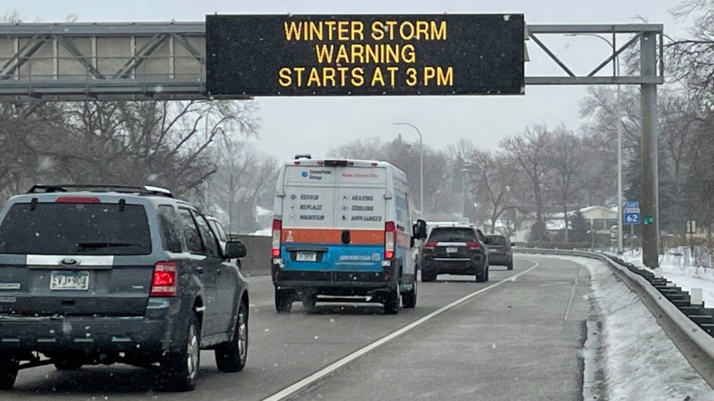 Una severa tormenta de invierno sopla sobre el norte de los Estados Unidos