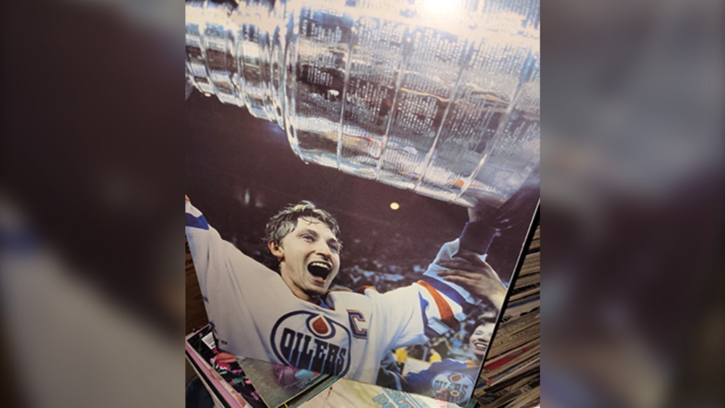 Sask. RCMP recover large portion of treasured Gretzky collection worth $100,000