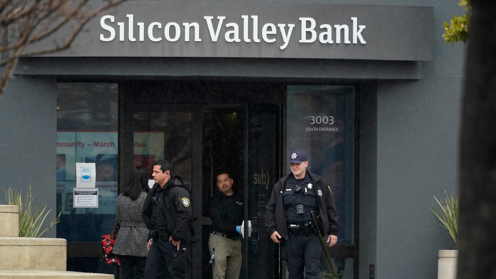 Silicon Valley Bank is seized by U.S. regulators after historic failure