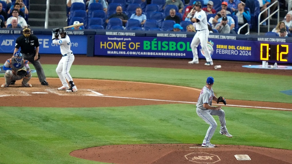 Cubs' Marcus Stroman commits MLB's 1st pitch-clock violation