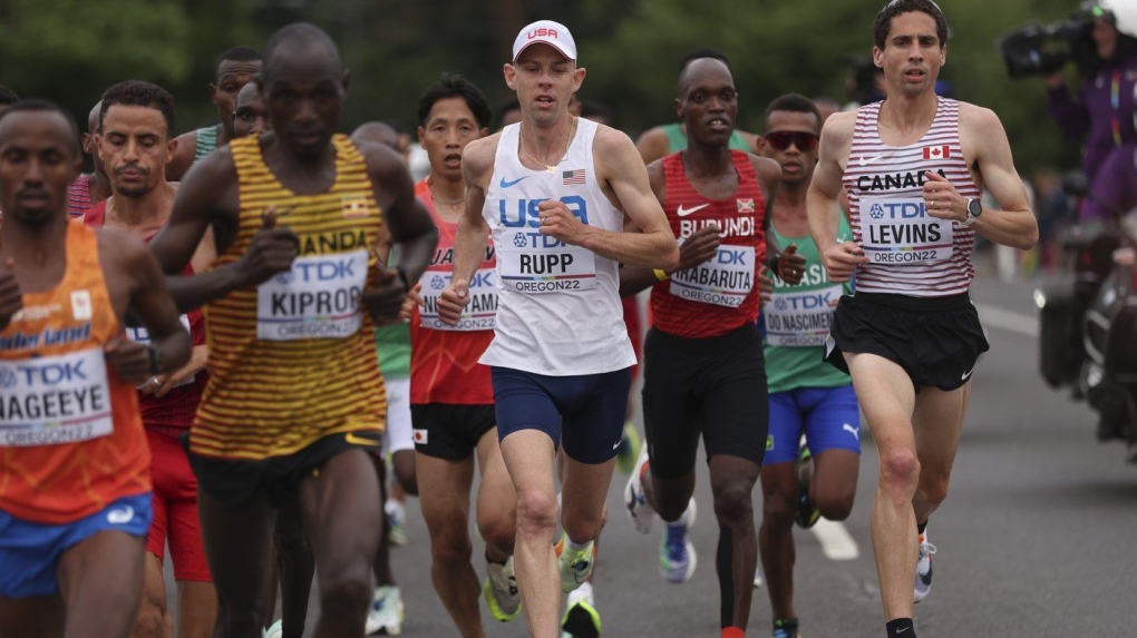 B.C. runner breaks national, North American records at Tokyo Marathon