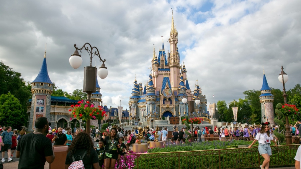 Les travailleurs de Disney World recevront un salaire minimum horaire de 18 $ US