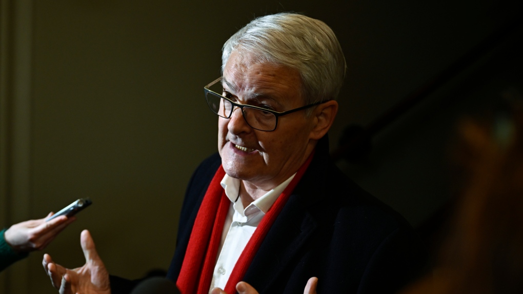 Former Liberal MP Marc Garneau calls anglophone minority rights in Quebec ‘a hill to die on’