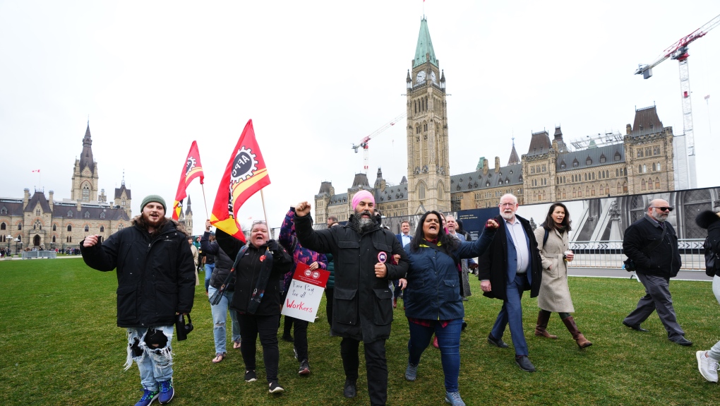As it happened: updates from Parliament Hill as federal public servants strike across Canada