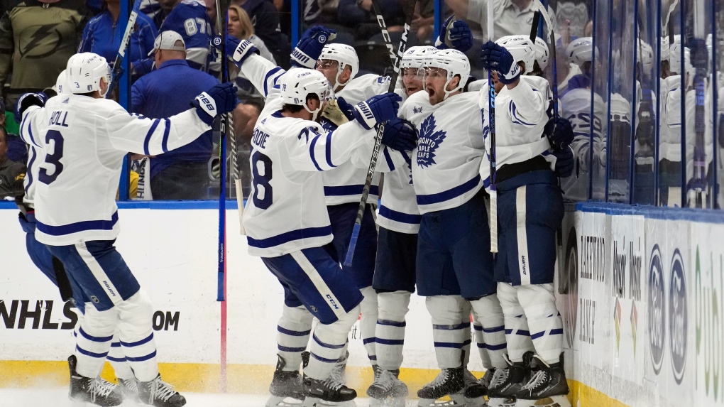 Maple Leafs beat Lightning 4-3 in playoff preview