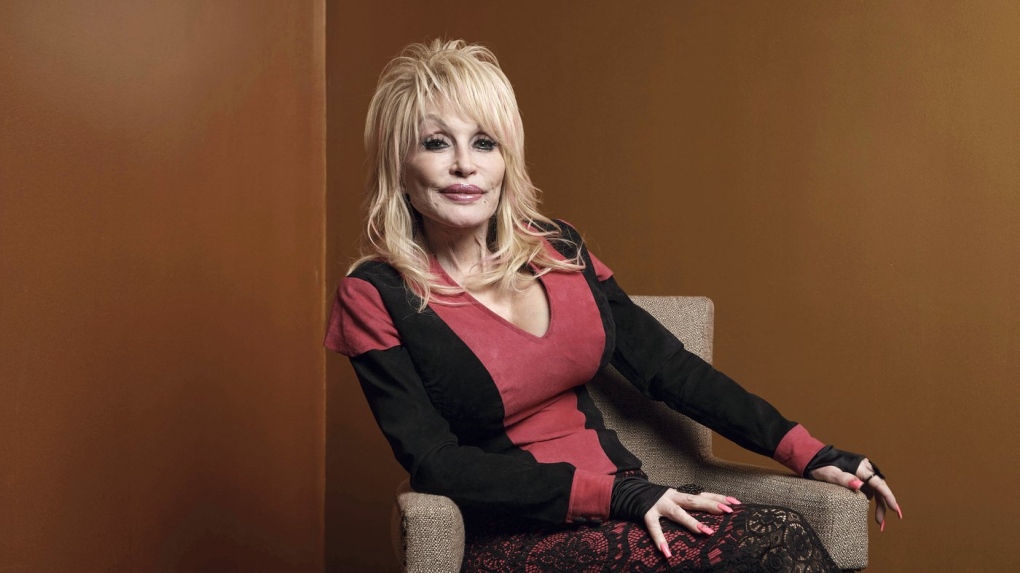 Dolly Parton to rock out at Academy of Country Music Awards