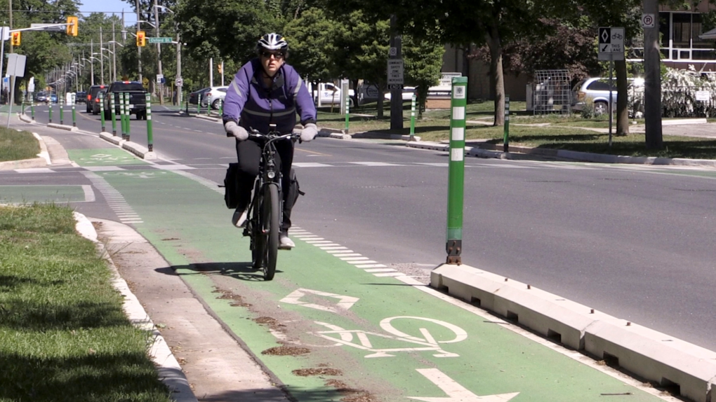 New data shows London bike lanes users are increasing