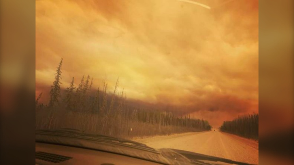 Fox Lake en Alberta ha sido evacuado debido a incendios forestales