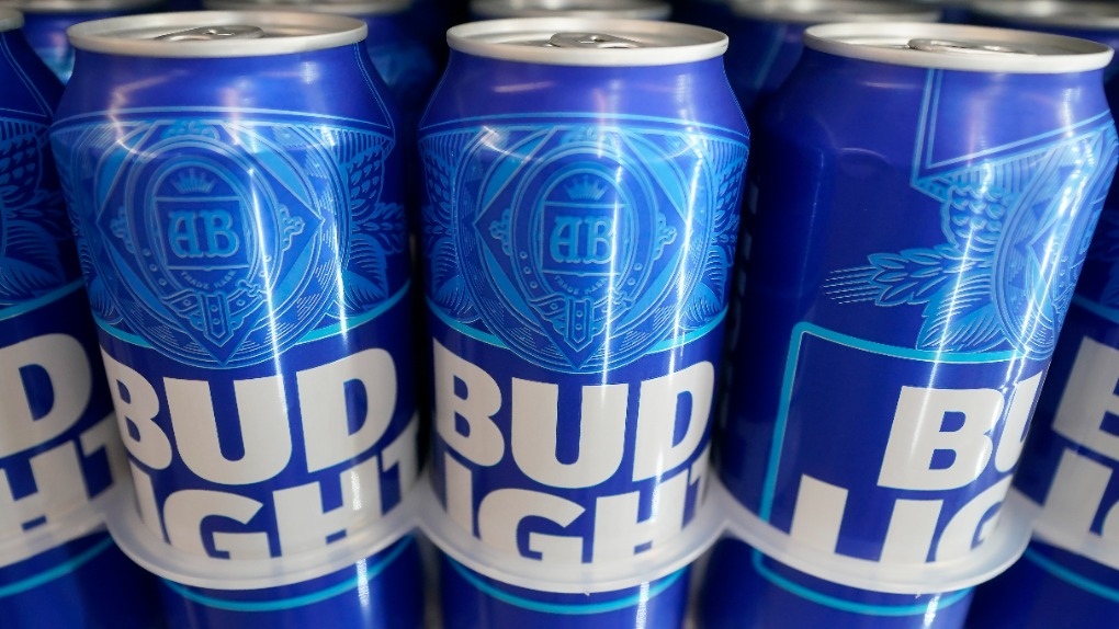 plus Recite fjerne Bud Light loses top U.S. beer spot after conservative backlash | CTV News