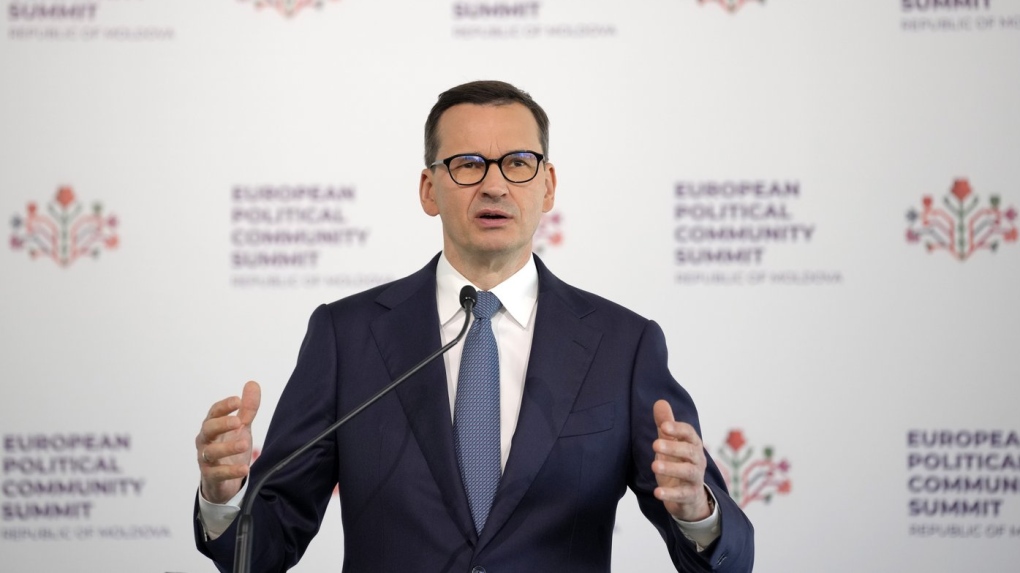 Canada silent on Polish democratic backslide as prime minister visits Ottawa