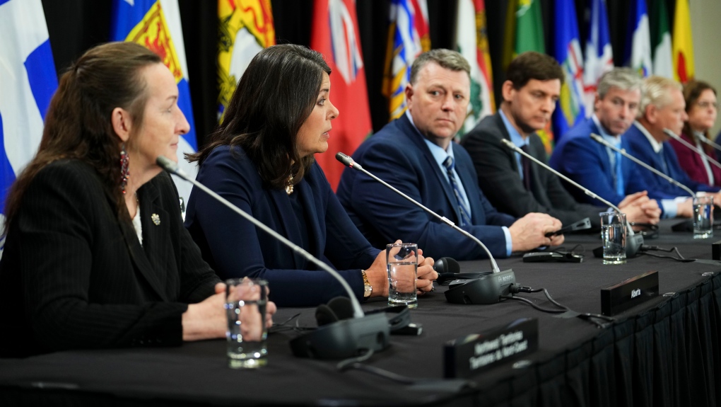 Ottawa could help health-care with better international recruiting, premiers say
