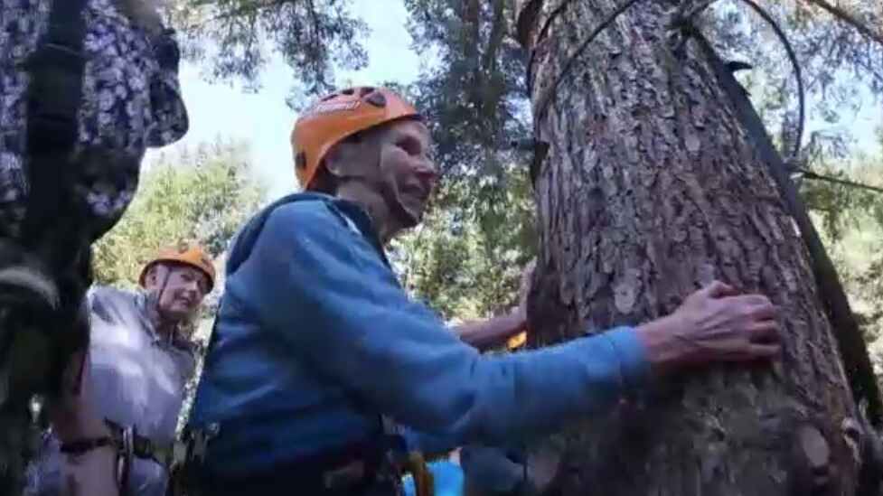 90-year-old zipliner inspires 82-year-old to overcome life-long fear of heights