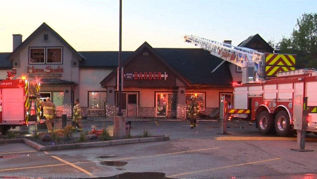 El incendio del complejo Calgary Strip daña 6 negocios