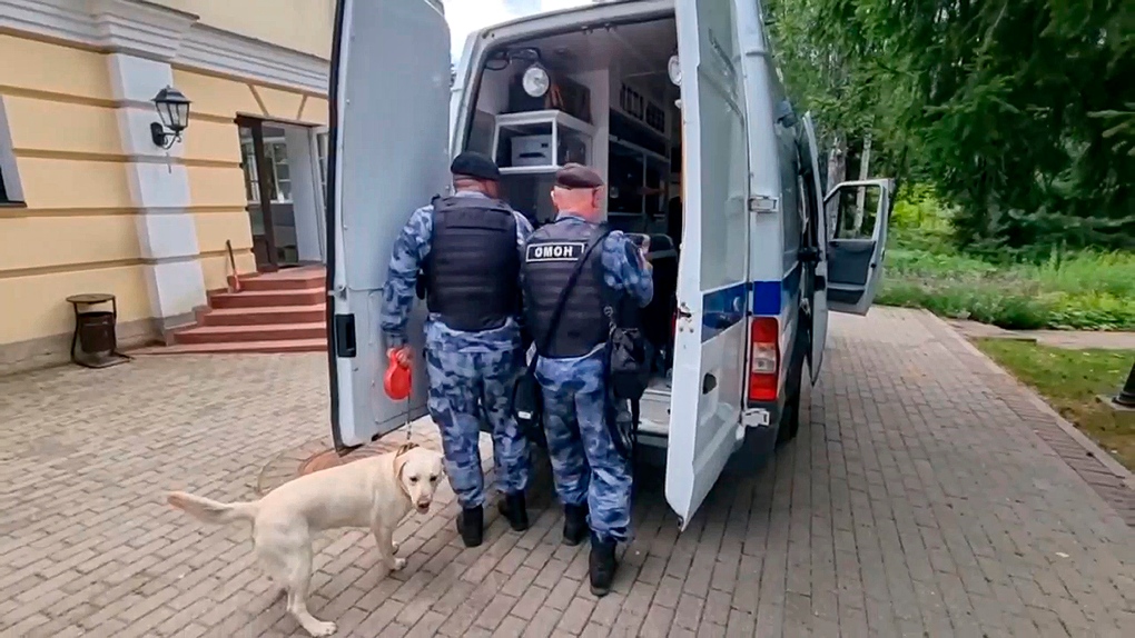 Rusia membunuh seorang pria bersenjata yang masuk ke sebuah rumah pribadi di dekat Moskow