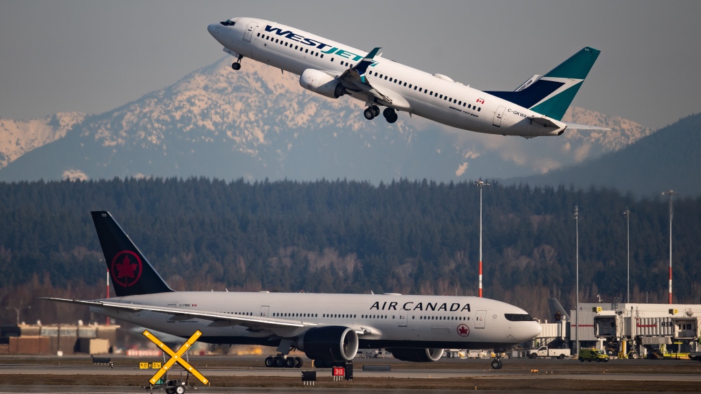 Flight delays at Canadian airlines far outstrip peers in U.S., despite improvements