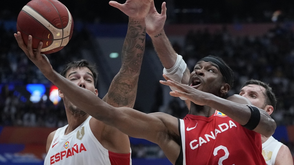 Gilgeous-Alexander leads Canada past Spain to make FIBA Basketball World Cup quarters