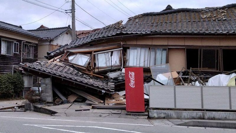 Japan issues tsunami warnings after series of very strong earthquakes shook its western coastline