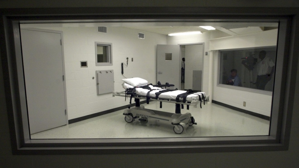 U.S. executions to include masks made in Canada
