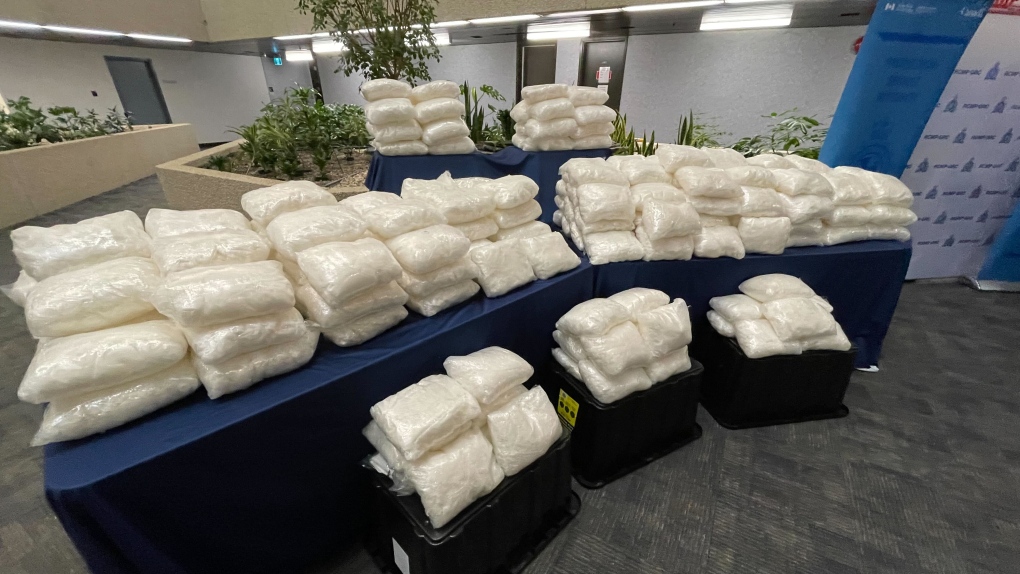 More than 400 kg of methamphetamine seized at Manitoba border crossing; largest seizure in Prairie history